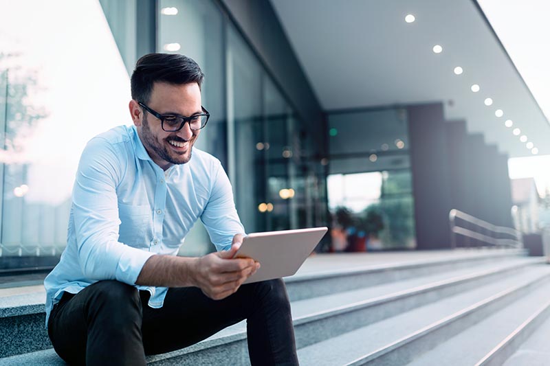 Remote worker with tablet